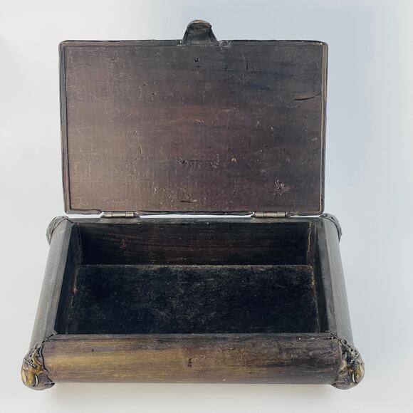 Pirate Wood Chest Box with One Eyed Jack Decor 10 x 7 x 3 1/2” - Picture 6 of 7